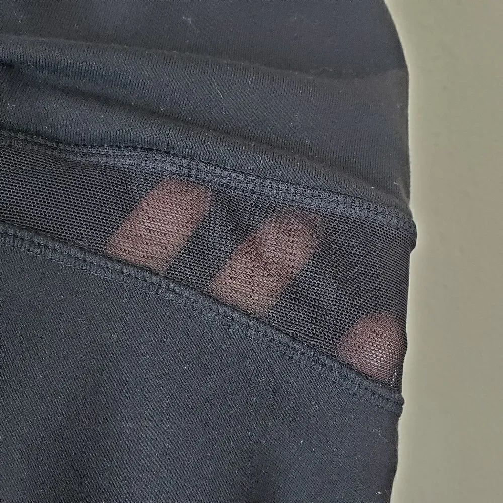 Lululemon wrap tech tank - Picture 6 of 8